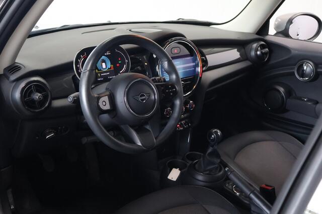 Mini MINI 1.5 One First Essential | LED | Carplay | 17" LM