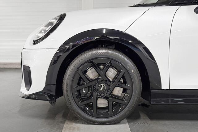 Mini MINI Cabrio C | John Cooper Works Uitvoering | Pakket XL | 17" JCW Sprint Spoke black