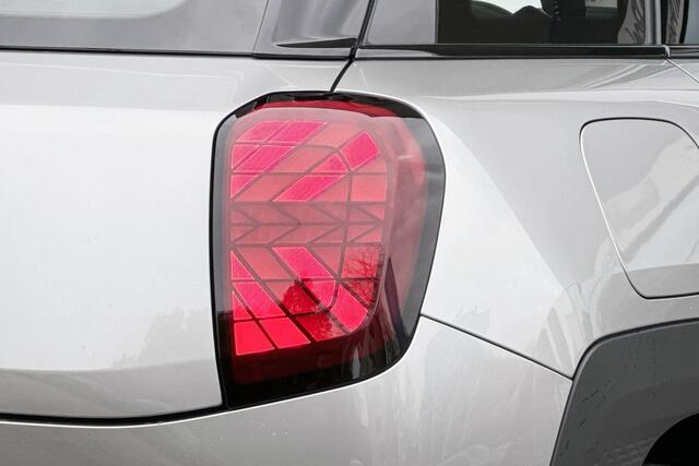 Mini MINI Aceman E Classic M Pakket S / Stuurwielrand Verwarming / Comfort Acces / Binnen & Buitenspiegel Automatisch Dimmend / Driving Assistant / Head Up Display / 18 Inch