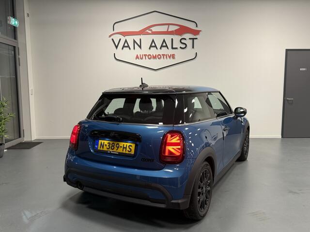 Mini MINI 1.5 Cooper Business Edition/ Automaat/ Led/ Navi/ Cruise