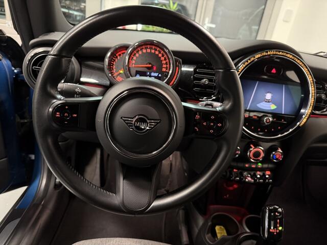 Mini MINI 1.5 Cooper Business Edition/ Automaat/ Led/ Navi/ Cruise