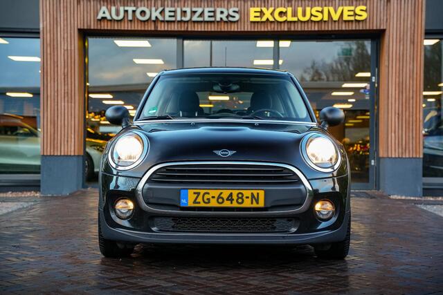 Mini ONE Mini 1.5 Airco Cruise Control Navigatie 16" LMV AUTOMAAT!