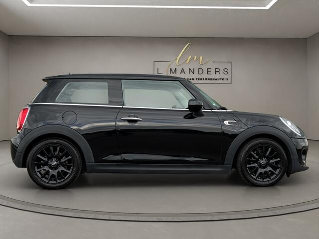 Mini ONE 1.5 Business Edition 2021 ZWART | Leder | Benzine | Climate Cont