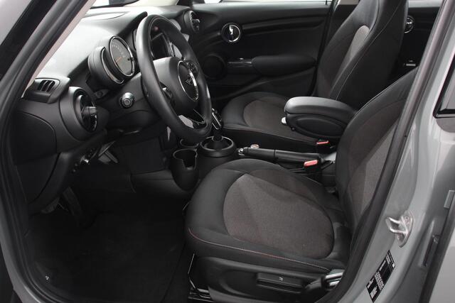 Mini ONE 1.5 Automaat One Pepper Matrix Led koplampen Climate Control Parkeersensoren Cruise Control Adaptive Soelverwarming Union Jack lampen Camera