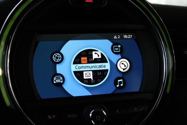 Mini ONE Hatchback Pepper Automaat / LED / Park Assistant / Stoelverwarming /