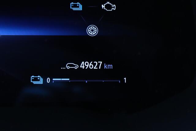 Mitsubishi ASX 1.6 HEV AT First Edition | Clima | Navigatie | Parkeersensoren voor, achter en camera