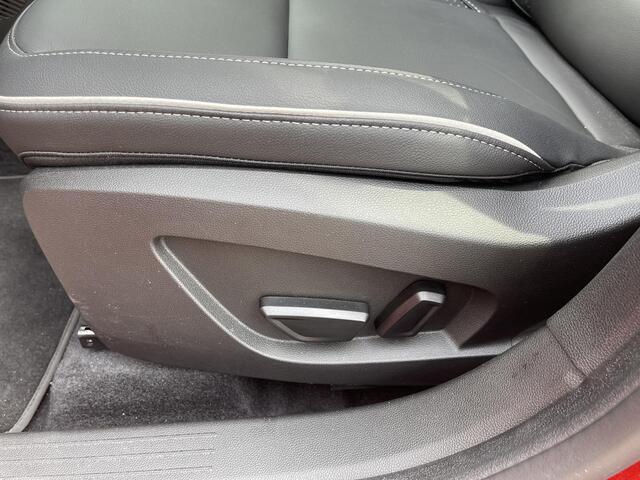 Mitsubishi ASX 1.6 HEV AT Instyle