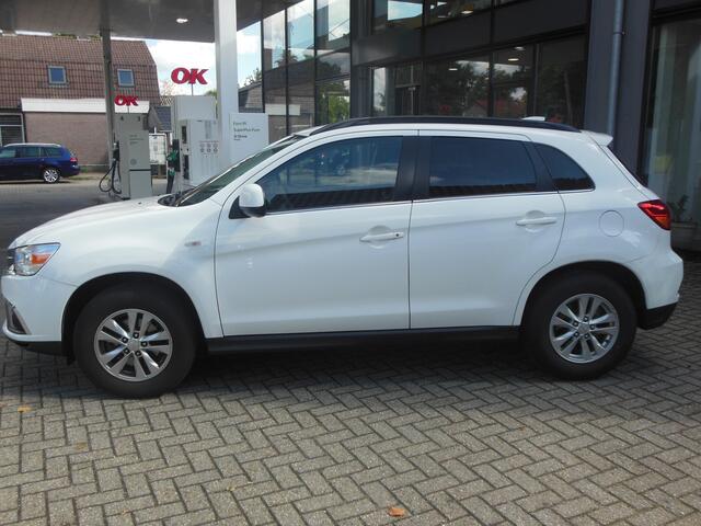 Mitsubishi ASX 1.6 Cleartec Life Staat in De Krim