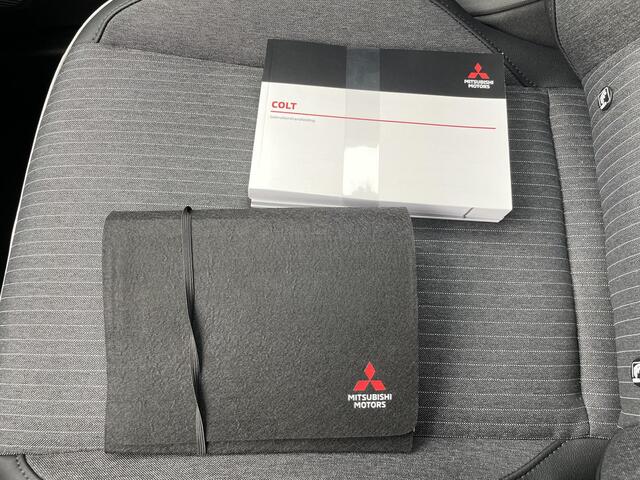 Mitsubishi COLT 1.6 HEV Instyle Hybrid / Nieuw uit voorraad / ¤2500,- Voordeel / ¤30.095,- Rijklaarprijs / Navigatie + Apple Carplay/Android Auto / Bose /