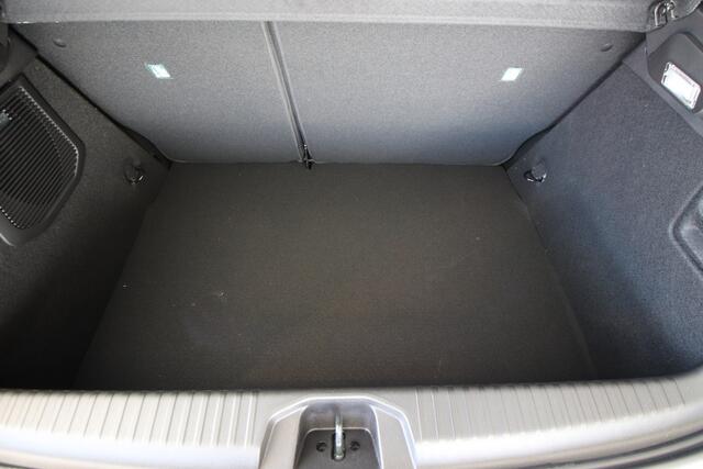 Mitsubishi COLT 1.6 HEV Instyle Onyx Black