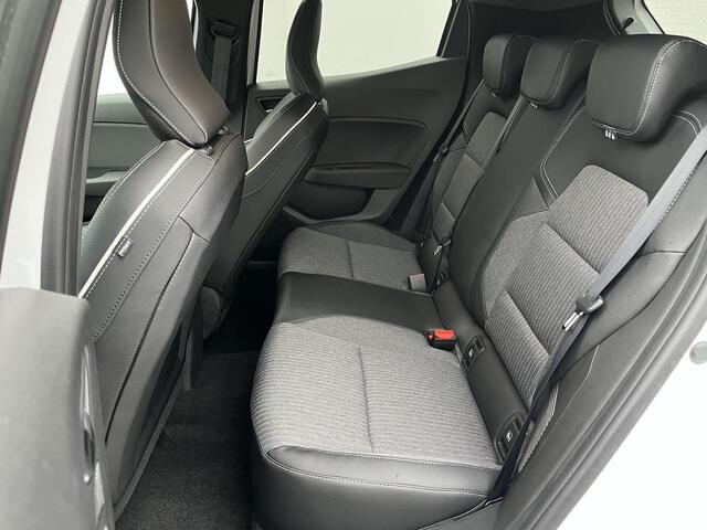 Mitsubishi COLT 1.6 HEV Instyle / Full Options! / Bose Audio / Navigatie / Stoel- & Stuurverwarming / 360 Graden Camera /