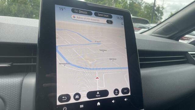 Mitsubishi COLT 1.6 HEV First Edition