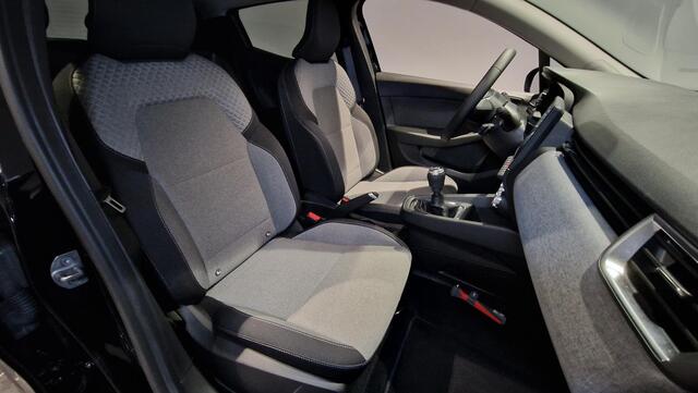 Mitsubishi COLT 1.0T MT Intense