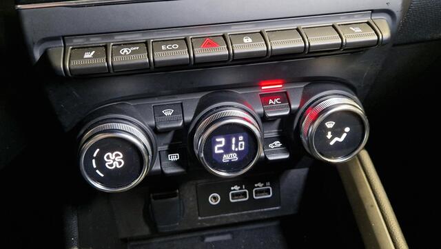 Mitsubishi COLT 1.0T First Edition | Navigatie | Cruise control adaptief | Stoelverwarming