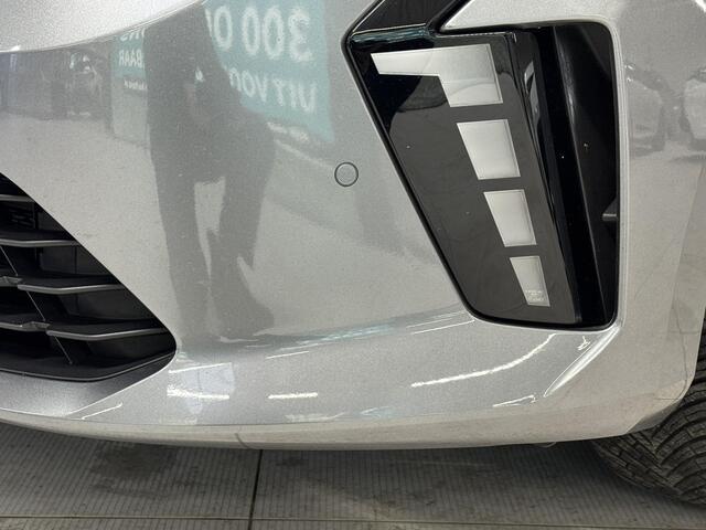 Mitsubishi COLT 1.0T MT Intense | Clima | Camera | Apple Carplay/Android Auto