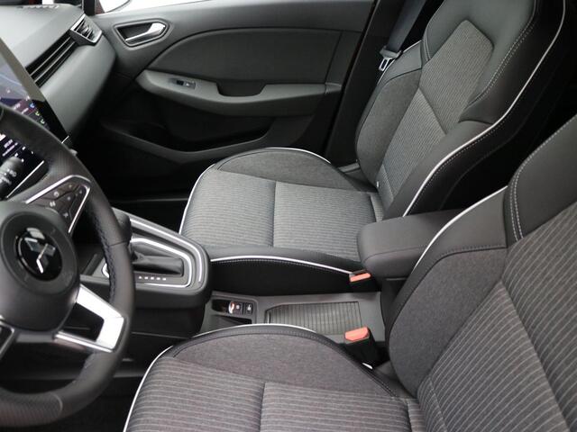 Mitsubishi COLT 1.6 HEV Instyle / Bose / Navigatie + Apple Carplay/Android Auto / Climate Control / Stoel- + Stuurverwarming / Cruise Control Adaptief /