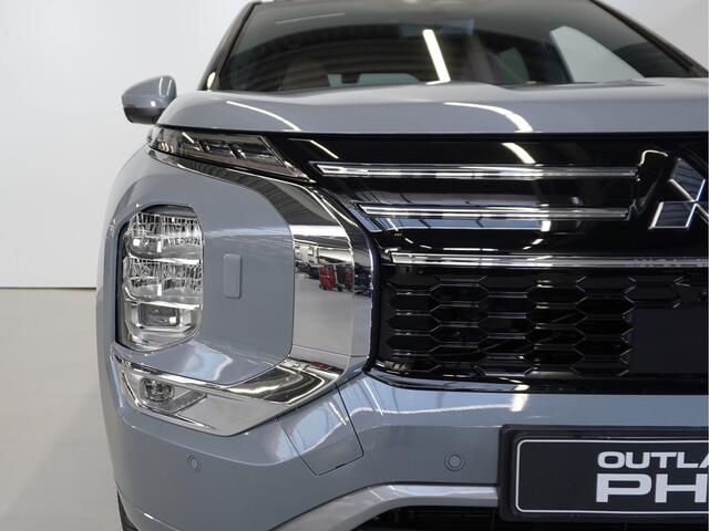Mitsubishi OUTLANDER 2.4 PHEV Instyle+ | Uit voorraad leverbaar | 1600 KG trekgewicht | 85 km elektrisch rijbereik |