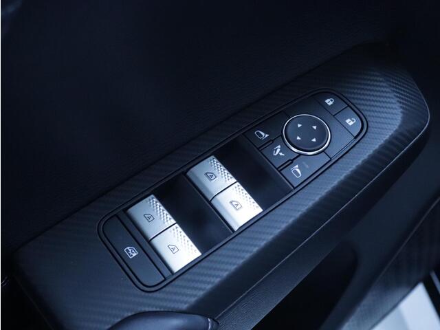 Mitsubishi OUTLANDER 2.4 PHEV Instyle Leder/Schuifdak/Navi