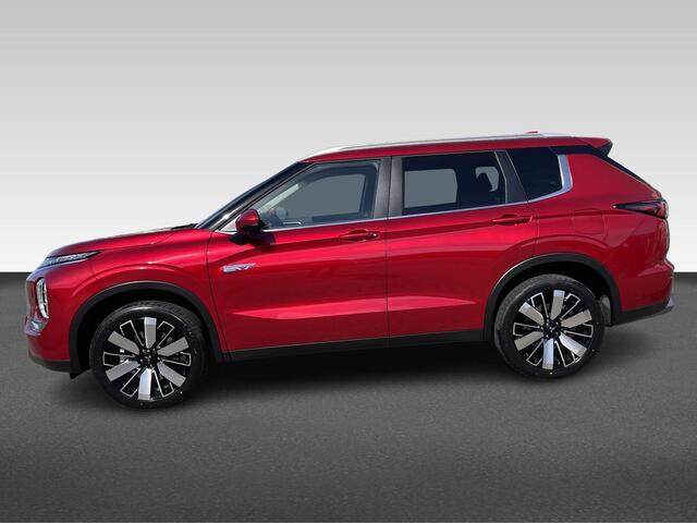 Mitsubishi OUTLANDER 2.4 PHEV First Edition Van ¤ 58.395,- voor ¤ 56.330,-