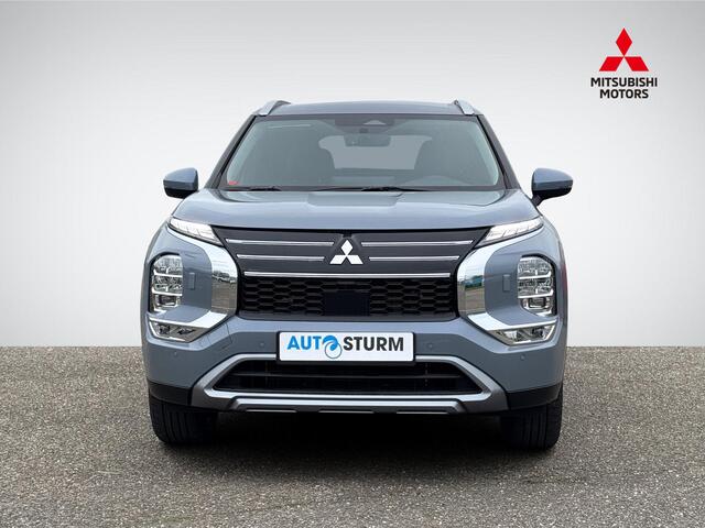 Mitsubishi OUTLANDER 2.4 PHEV First Edition