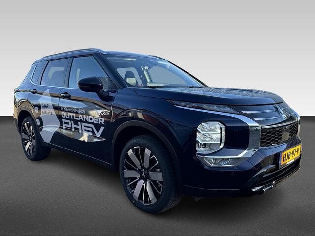 Mitsubishi OUTLANDER 2.4 PHEV First Edition