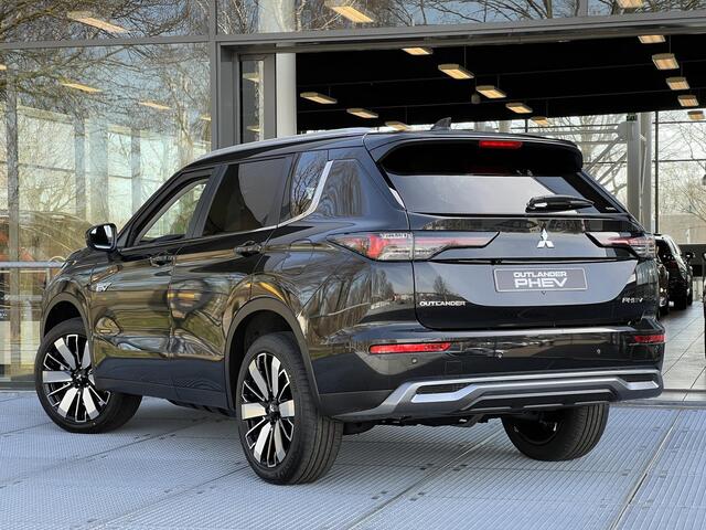 Mitsubishi OUTLANDER 2.4 PHEV First Edition | NIEUW MODEL EN DIRECT UIT VOORRAAD LEVERBAAR!