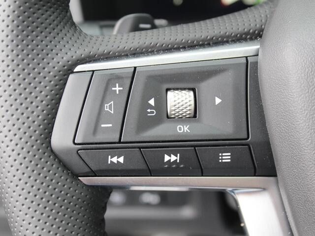 Mitsubishi OUTLANDER 2.4 PHEV Instyle+ / Lederen Bekleding / Stoelmassage / Stoelverwarming & Verkoeling / Yamaha Audio / 20" Lichtmetalen Velgen /