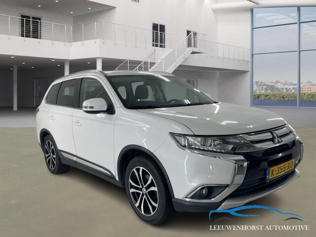 Mitsubishi OUTLANDER 2.0 benzine, cruise, camera, clima, stoelverwarming, trekhaak 1.600 kg