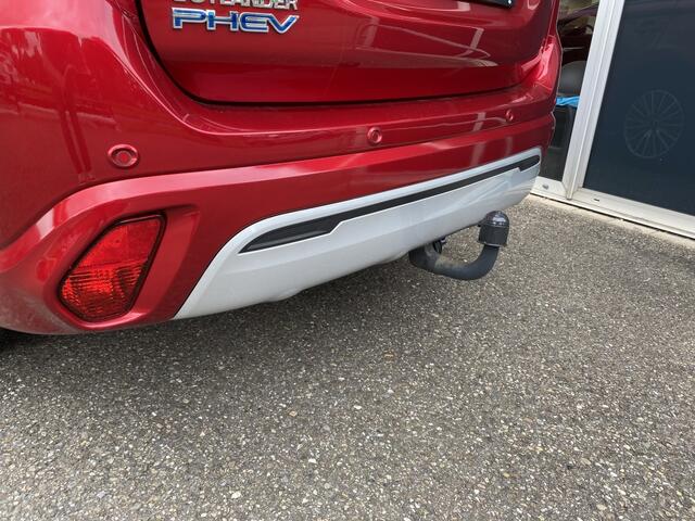 Mitsubishi OUTLANDER 2.4 PHEV Intense | Trekhaak | Standkachel