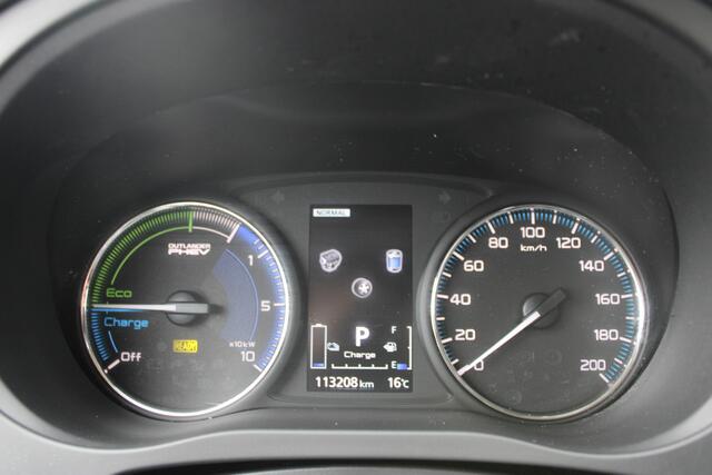Mitsubishi OUTLANDER 2.4 PHEV Pure Trekhaak Camera Cruise Control NL-Auto