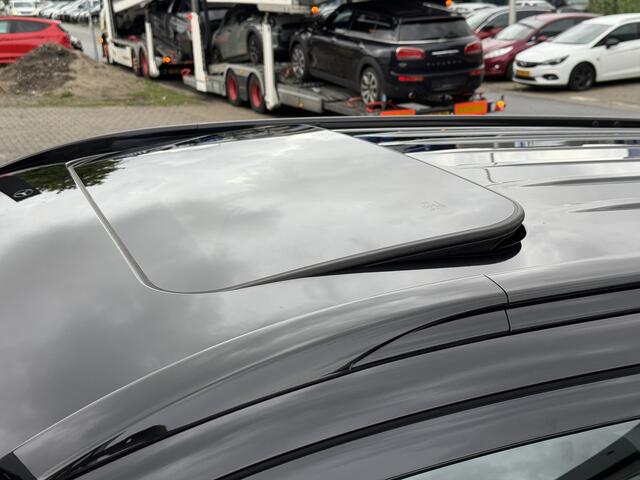 Mitsubishi OUTLANDER 2.0 Aut. 7-Persoons Black Edition Trekhaak/Open dak/Camera