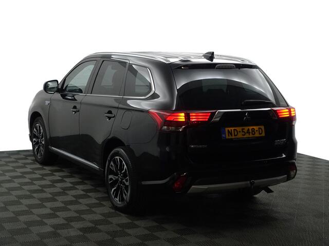 Mitsubishi OUTLANDER 2.0 PHEV Instyle+ Aut- Stuur/Stoelverwarming, Camera, Xenon Led, Trekhaak, Park Assist