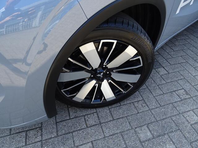 Mitsubishi OUTLANDER 2.4 PHEV Instyle+ | 4WD | 306 PK | AUTOMAAT |