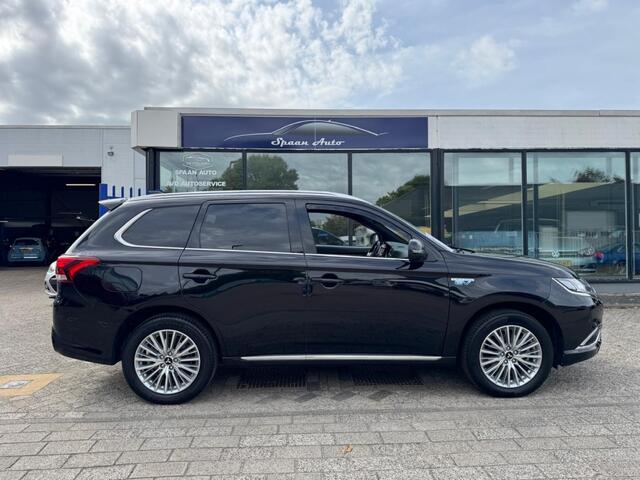 Mitsubishi OUTLANDER 2.4 PHEV Instyle + l PANO l 360 Camera l LEDER l Carplay