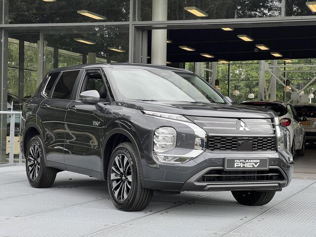 Mitsubishi OUTLANDER 2.4 PHEV Intense | DIRECT UIT VOORRAAD LEVERBAAR MET EXTRA VOORRAADVOORDEEL | RIJKLAAR!