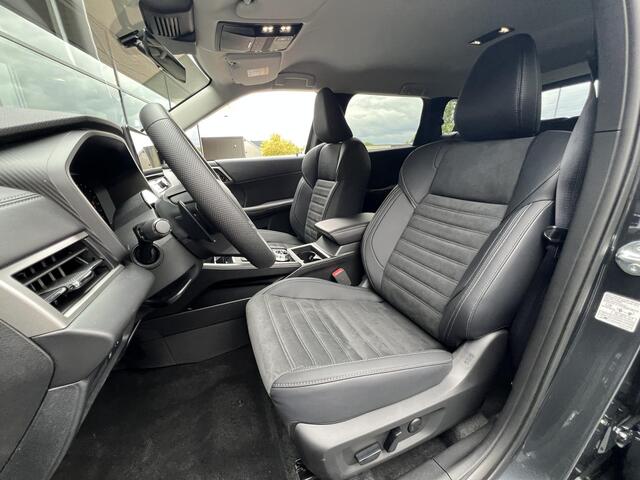 Mitsubishi OUTLANDER 2.4 PHEV Intense | DIRECT UIT VOORRAAD LEVERBAAR MET EXTRA VOORRAADVOORDEEL | RIJKLAAR!