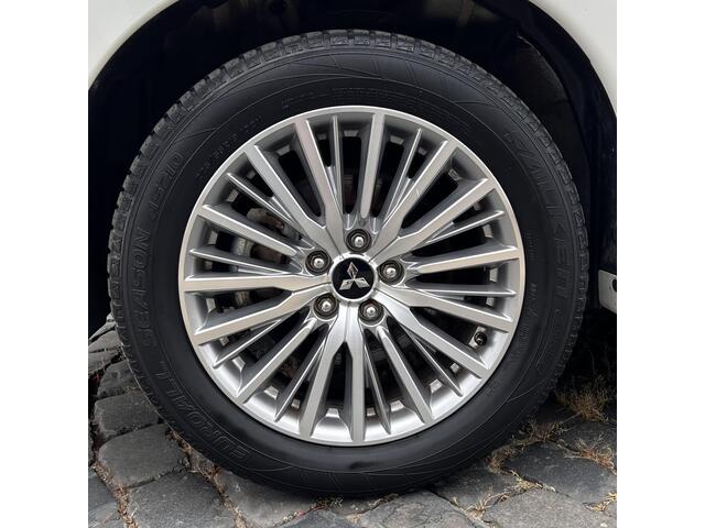 Mitsubishi OUTLANDER 2.4 PHEV Pure+ | 18" LMV | Camera | Stoelverw. | Carplay | ALL-Season | All-in rijklaarprijs