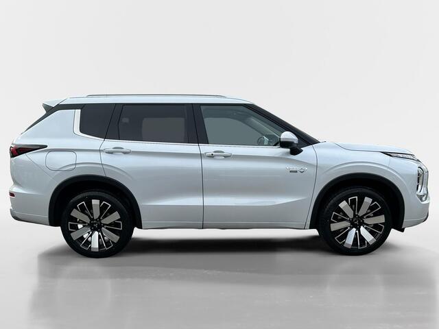 Mitsubishi OUTLANDER 2.4 PHEV Instyle | NIEUW MODEL | LEVERING 2025 | 2000 EURO INTRODUCTIE KORTING| NU DIRECT LEVEBAAR |