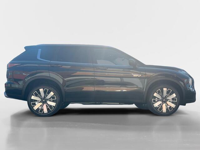 Mitsubishi OUTLANDER 2.4 PHEV First Edition |¤2.000,- VOORRAADKORTING| OP=OP| 8 Jaar garantie|