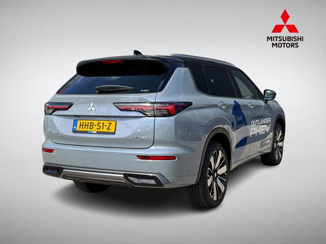 Mitsubishi OUTLANDER 2.4 PHEV Instyle+ | Panoramadak | Nappa Leder | Premium Audio | Stoelventilatie + -Verwarming | Head-Up Display | Geheugenstoel | Rijklaarprijs!