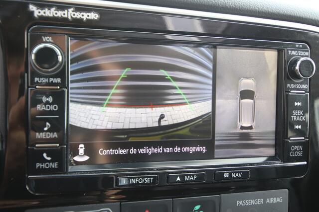 Mitsubishi OUTLANDER 2.0 PHEV instyle+ Trekhaak, Opendak, Adaptive Cr, Dealer O.H.