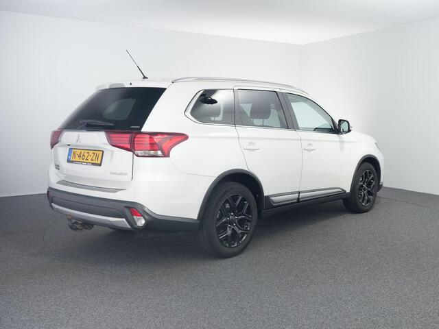 Mitsubishi OUTLANDER 2.0 Instyle 4WD | Camera | Trekhaak | DAB |