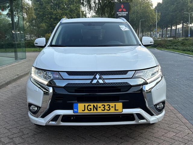 Mitsubishi OUTLANDER 2.4 PHEV Intense