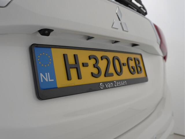 Mitsubishi OUTLANDER 2.4 PHEV Pure | APP Connect | Trekhaak | NL Auto | Garantie tot 24-01-2028