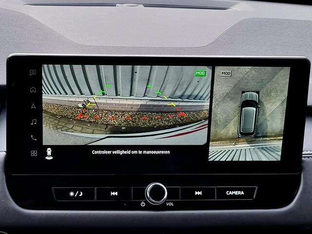 Mitsubishi OUTLANDER 2.4 PHEV Intense / ¤4000,- Voordeel Op Nieuwprijs / Nieuw Model 2025 / Elektrische Range 86 KM WLTP / 1600KG Trekgewicht / 8 Jaar Fabrieksgarantie