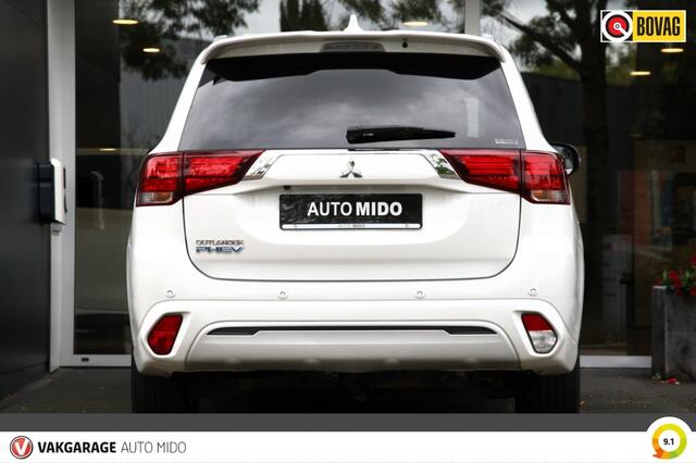 Mitsubishi OUTLANDER 2.4 PHEV 4WD Instyle | Trekhaak | Winterbanden set