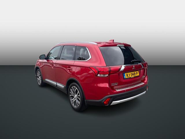 Mitsubishi OUTLANDER 2.0 Connect Pro