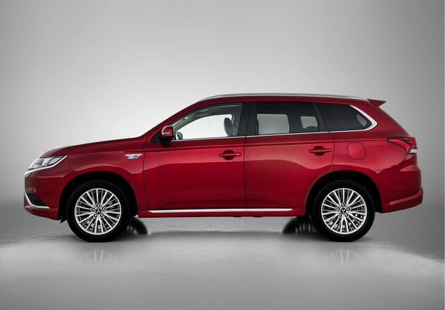 Mitsubishi OUTLANDER 2.4 PHEV Intense+ | Trekhaak | 18"