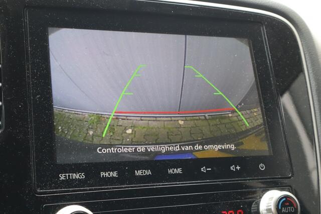 Mitsubishi OUTLANDER 2.4 PHEV Pure Apple/AndroidAuto/AllSeasons