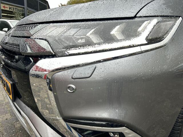 Mitsubishi OUTLANDER 2.4 PHEV Intense+ 360 Camera / Navigatie / Climate Control / All-Seasonbanden